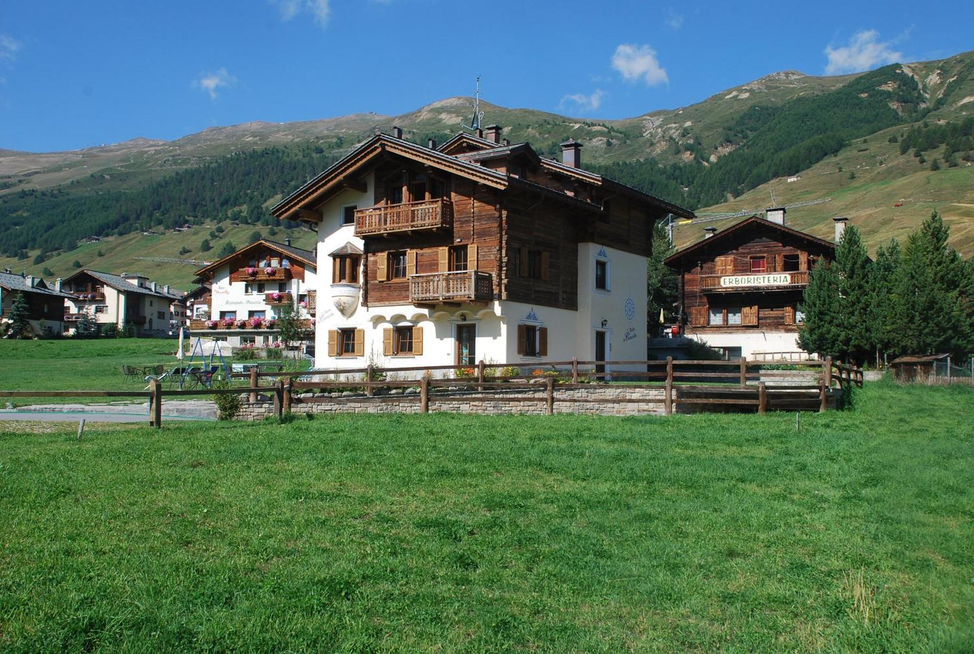 Baita La Cometa Livigno Exterior foto